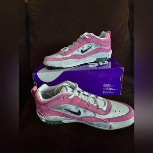 Nike Air Max Ishod